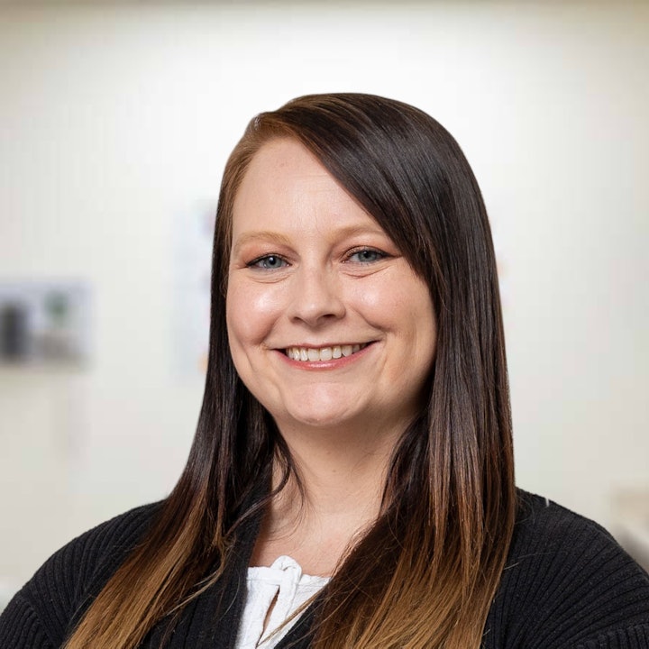 Physician Lindsay Chrzanowski, LCSW - JENNINGS, MO - Family Medicine, Primary Care
