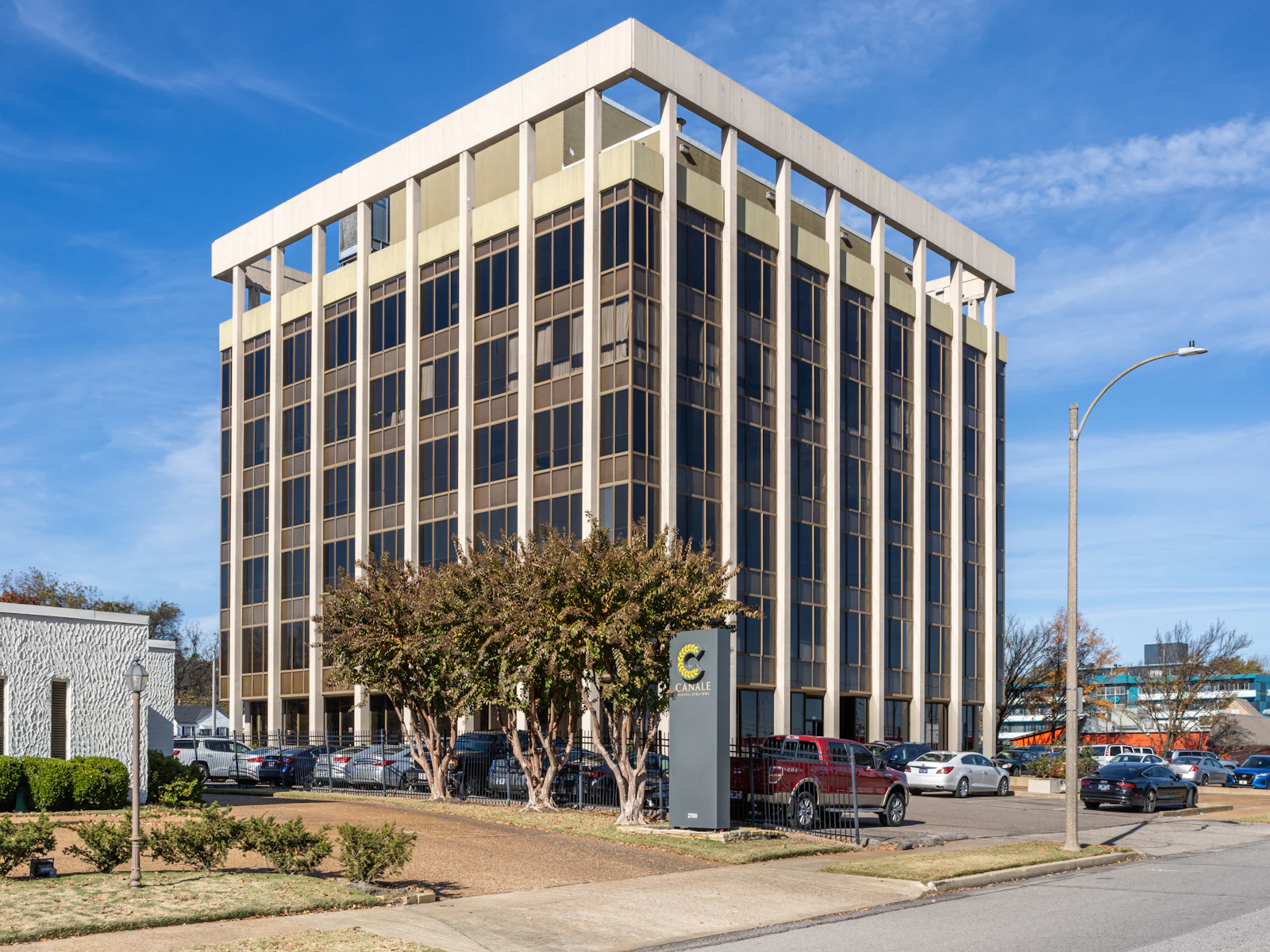 The exterior of the Overton Park primary care clinic in Memphis, Tennessee.