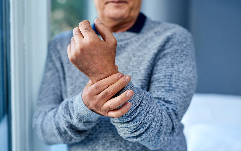 Guide to Age Related Muscle Loss & Aging Joints Oak Street Health