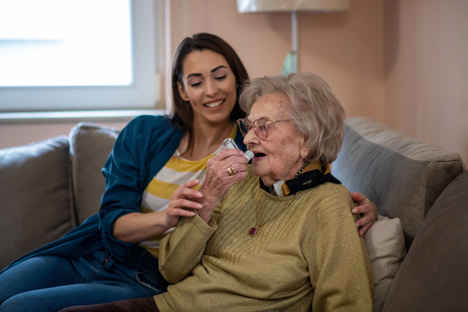 Caregiver Tips: How To Care For Yourself When Taking Care Of Others | Oak Street Health